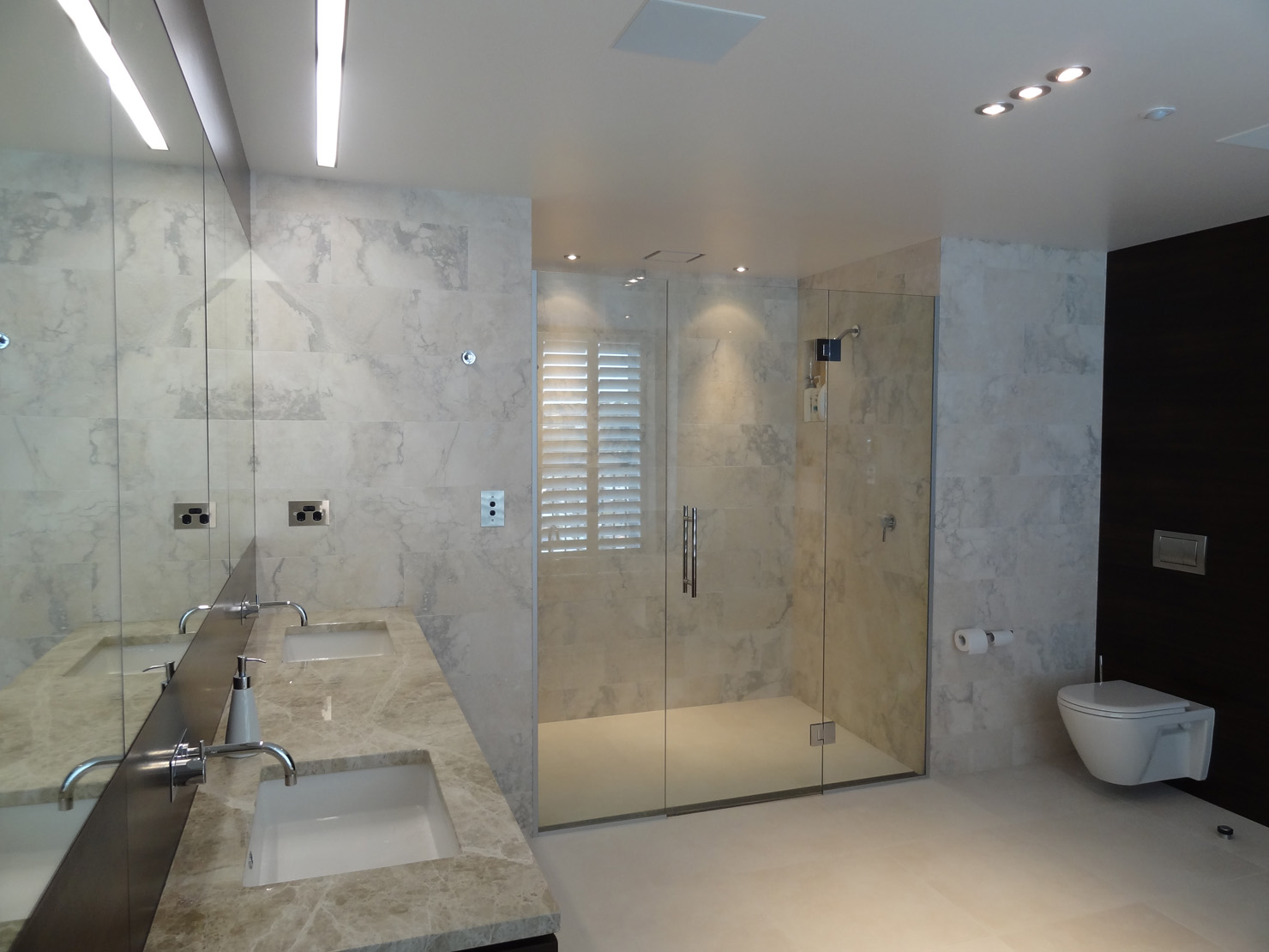 ingrid geldof Sophisticated Bathroom interior kitchen and bathroom designer